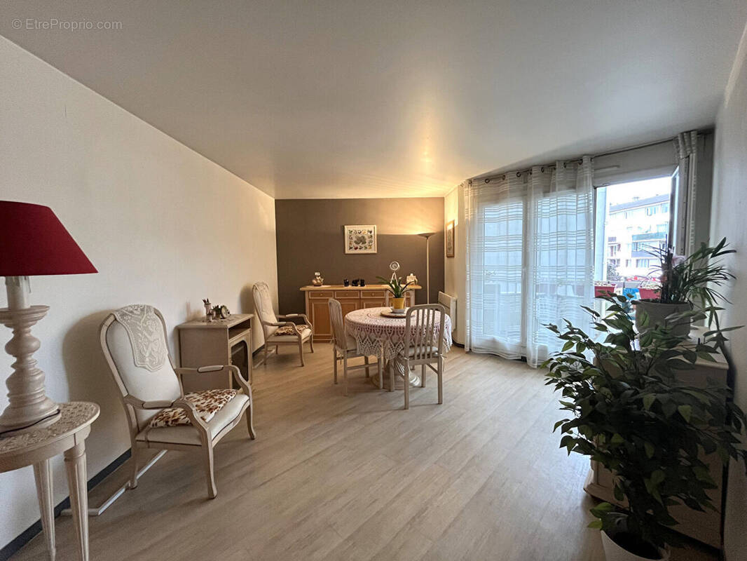 Appartement à FRANCONVILLE