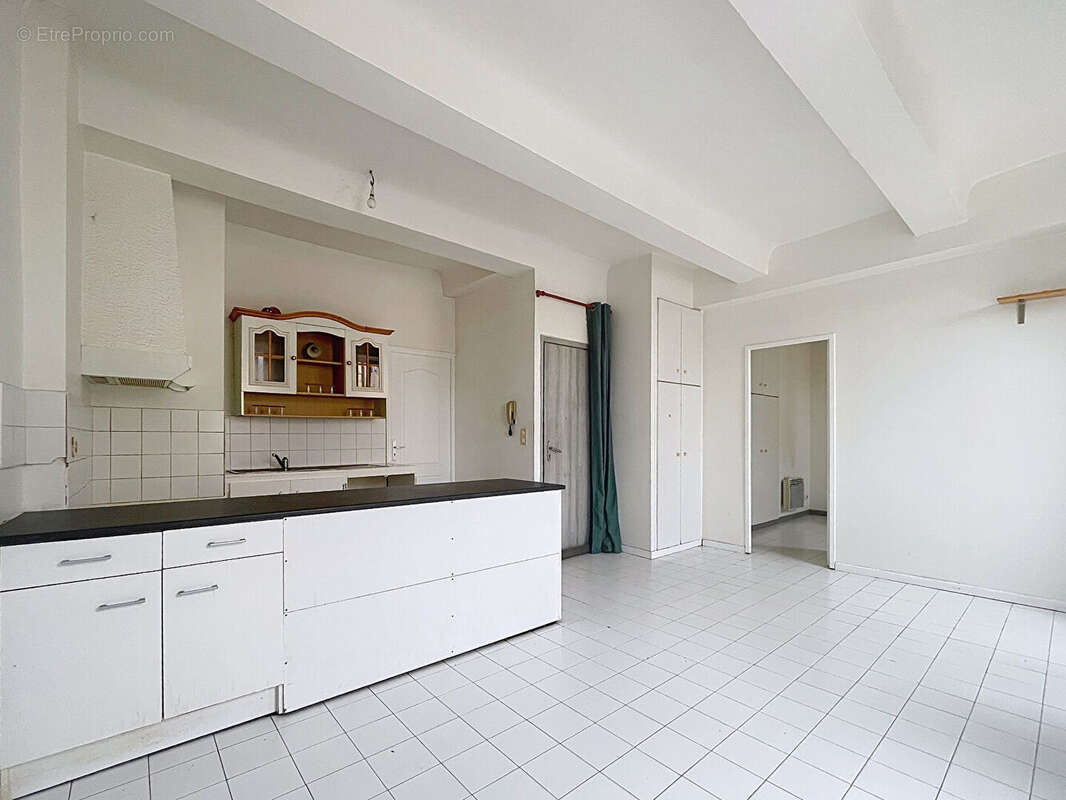 Appartement à CADENET