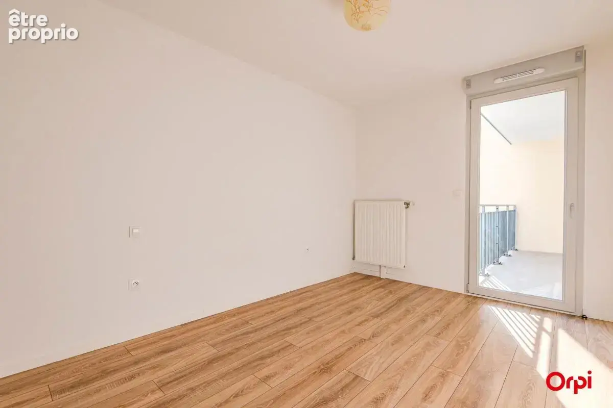 Appartement T2 à vendre - balcon, stationnement - photo 4