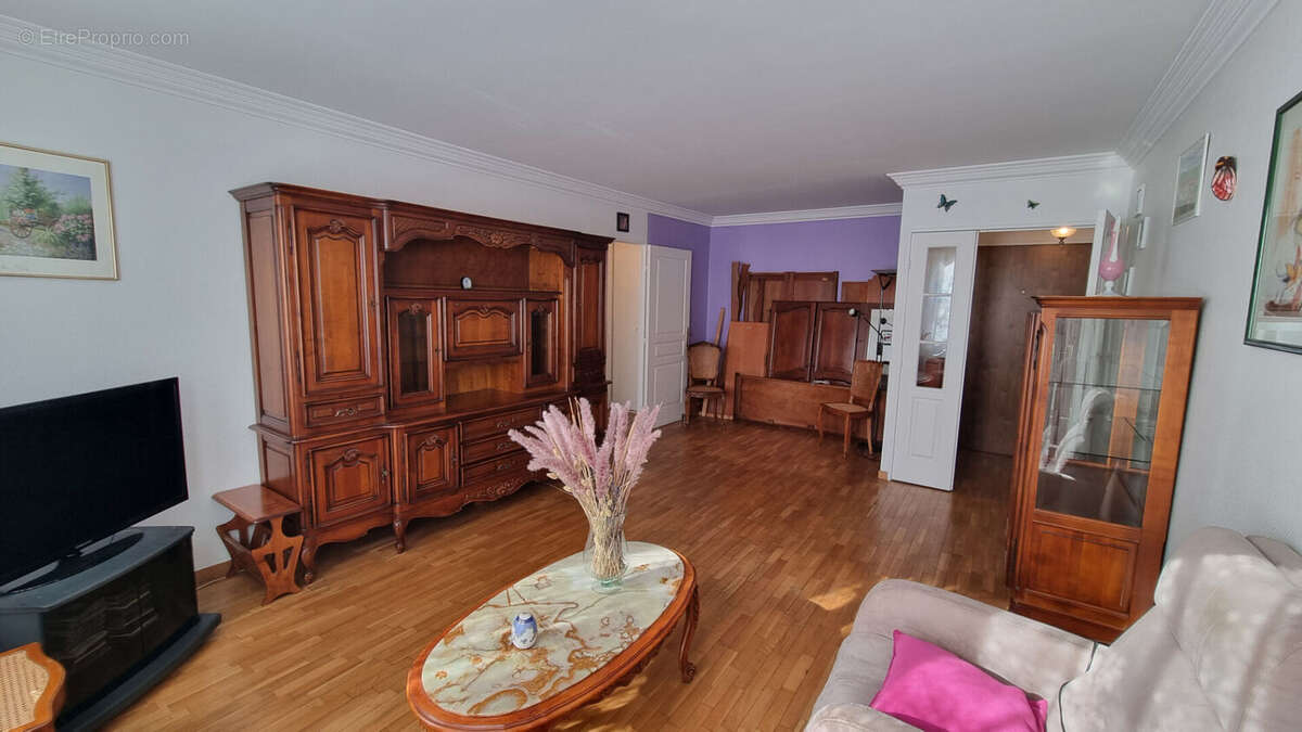 Appartement à VILLEMOMBLE