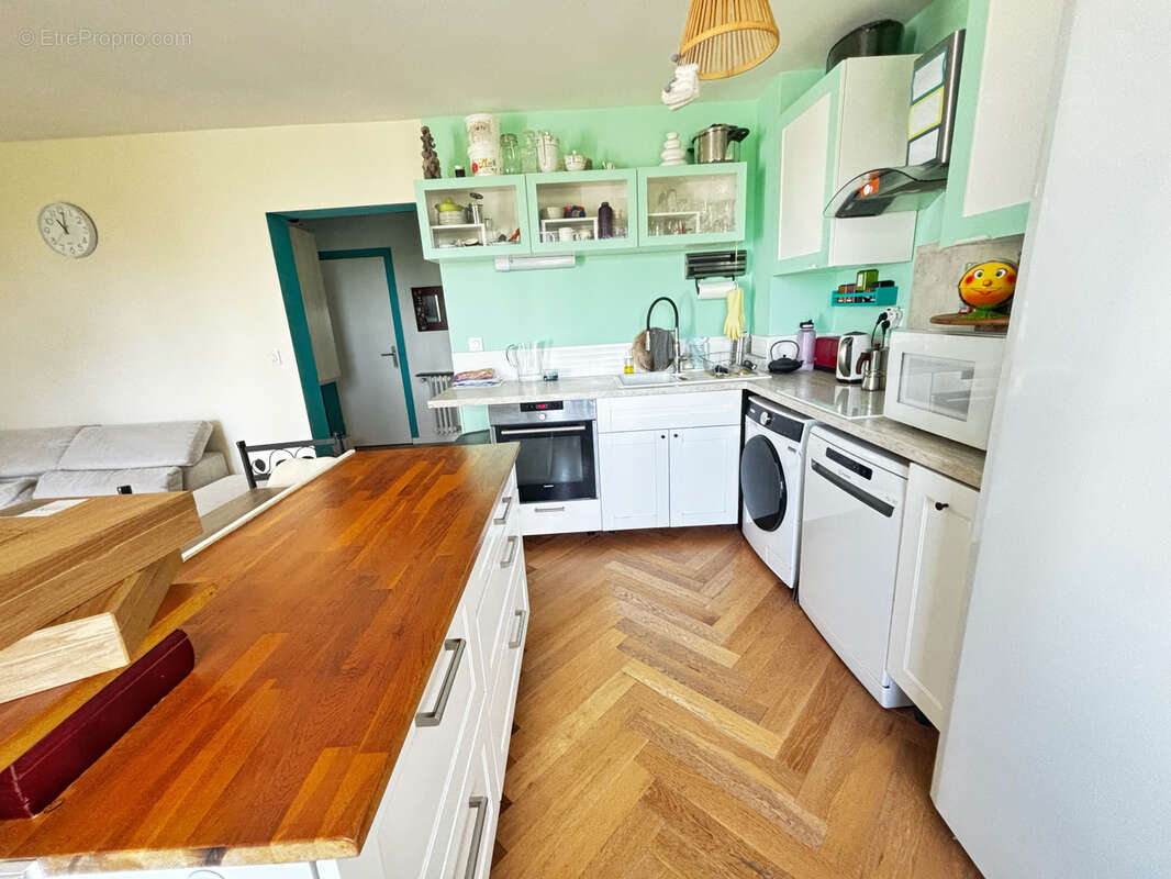 Appartement à SAINT-FONS