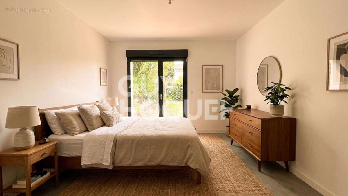 Appartement à NANTERRE