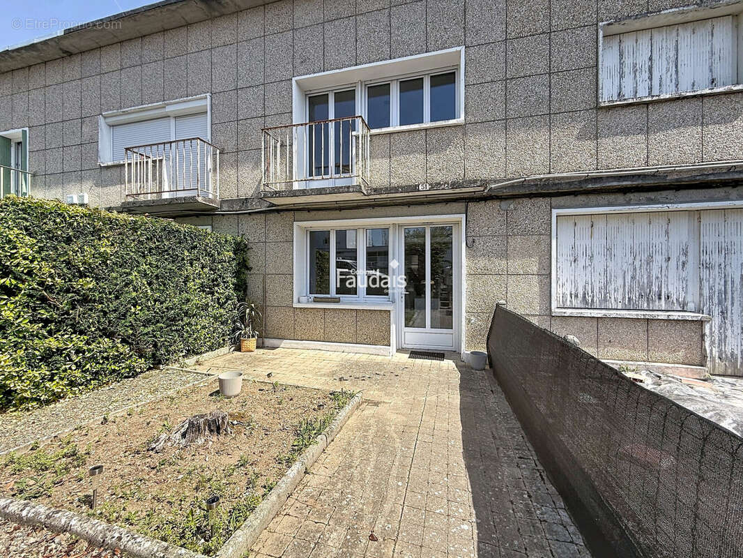 Maison 71 m² à Saint-Lo  - photo 2