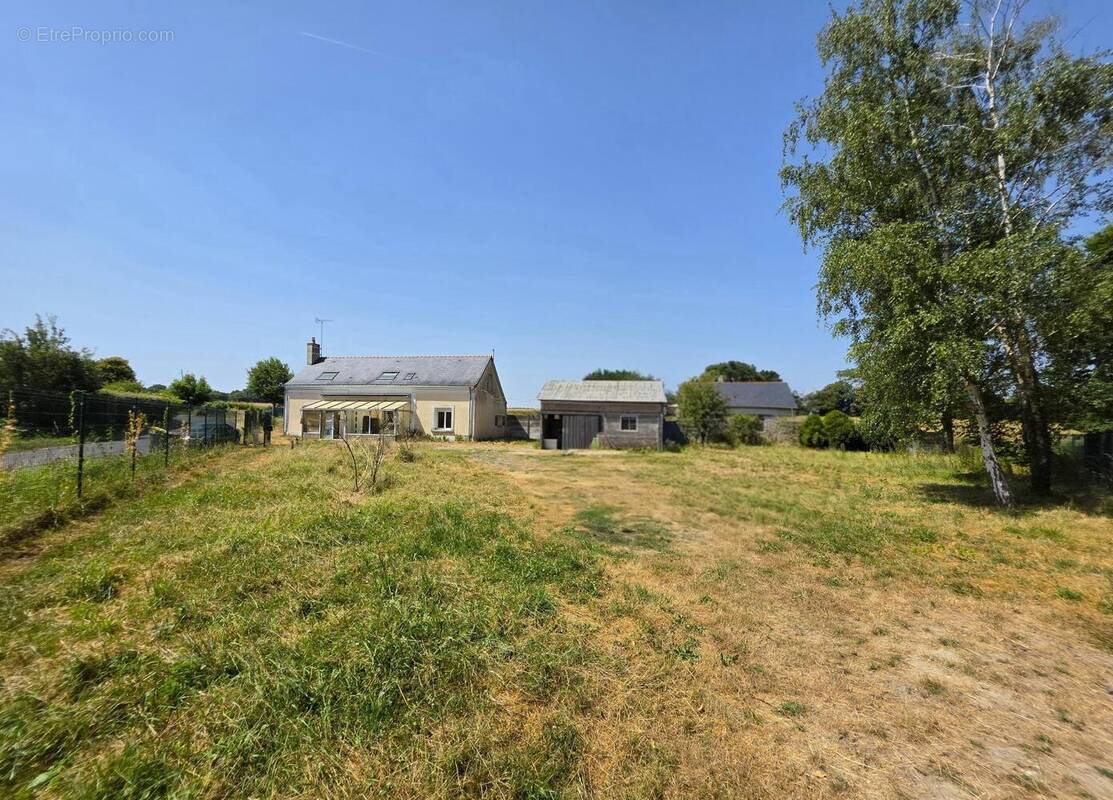Photo 1 - Maison à BAUGE