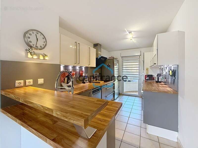 Appartement à vendre 4 pièces LA SEYNE SUR MER (83) - photo 10