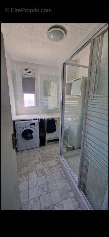 Exclusivite pour cet elegant appartement vue sur la tour eiffel !!!!! - photo 8