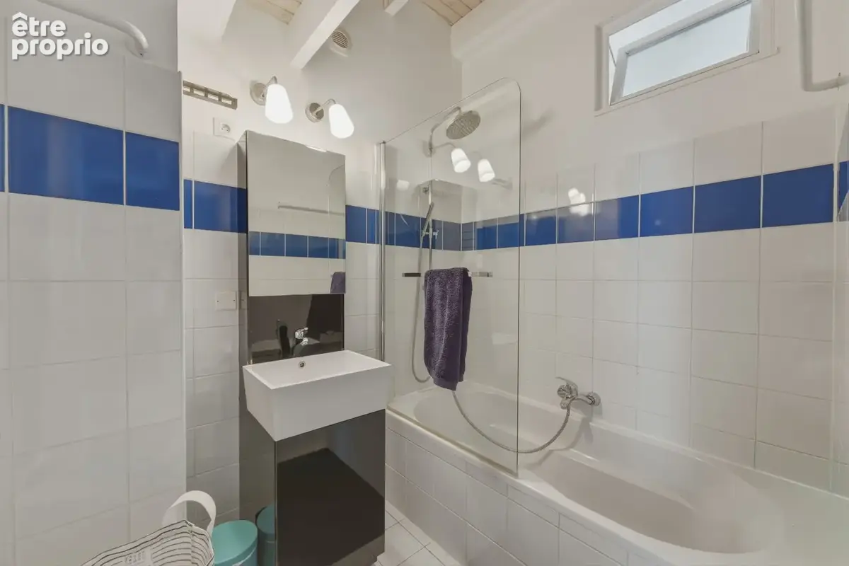Maison à vendre 7 pièces ECHENEVEX (01) - photo 19