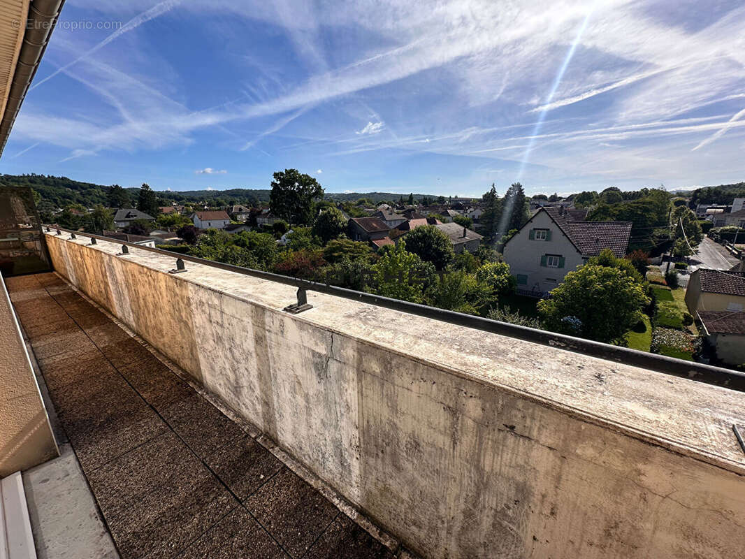 Appartement à TERRASSON-LAVILLEDIEU