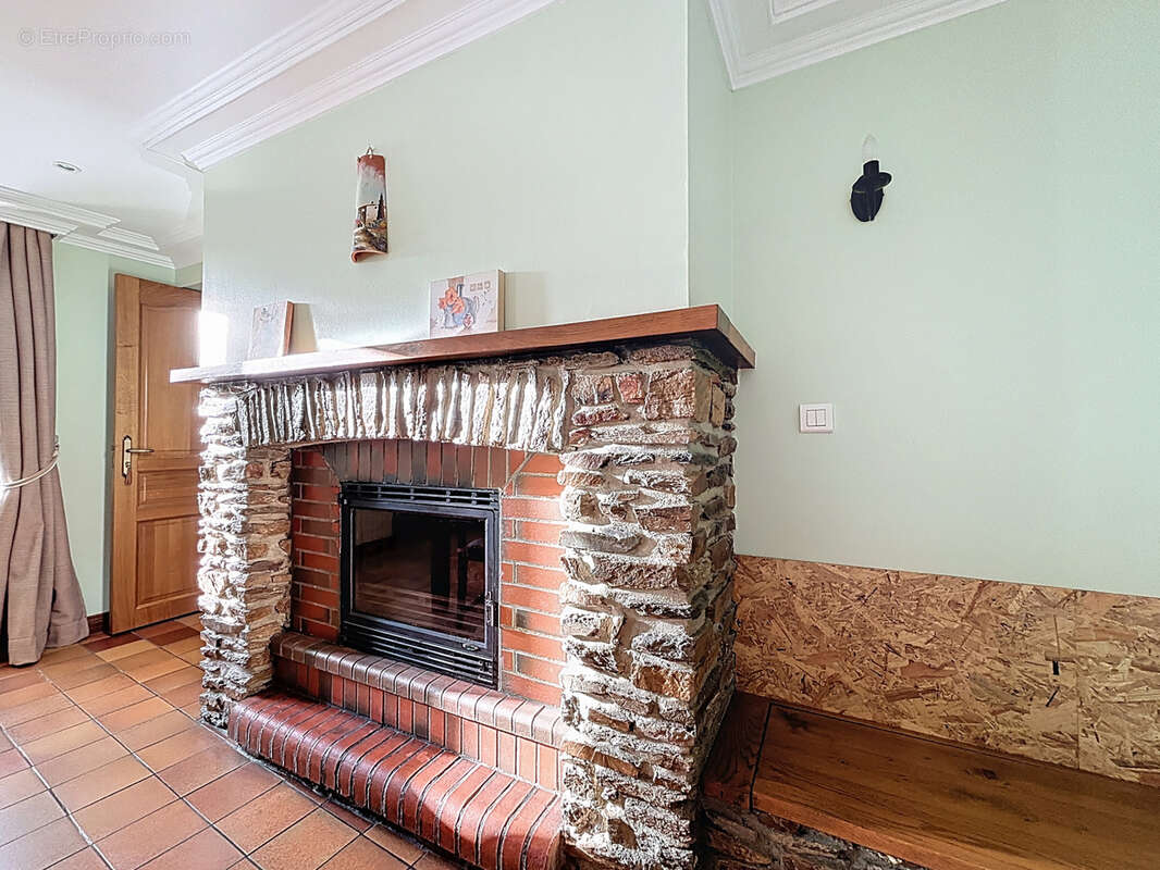 Maison à CERISY-LA-FORET