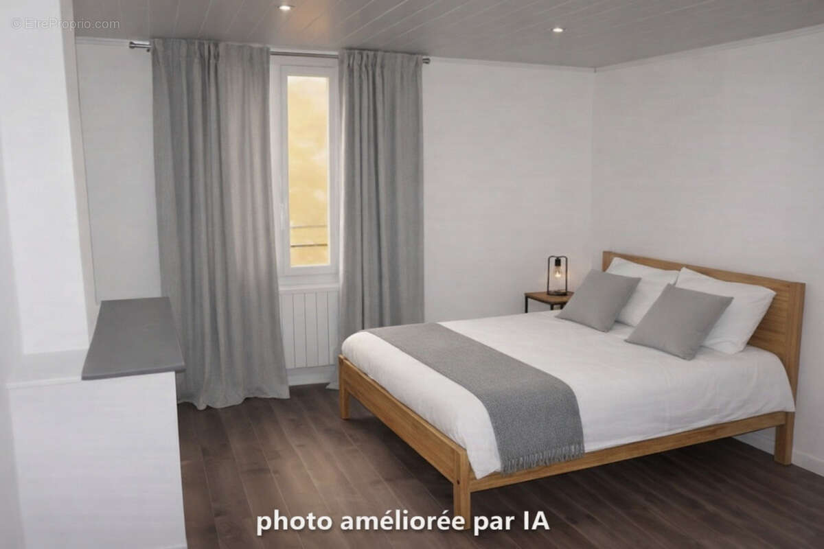 Appartement à VALLAURIS