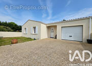 Photo 1 - Maison à SAINT-HIPPOLYTE