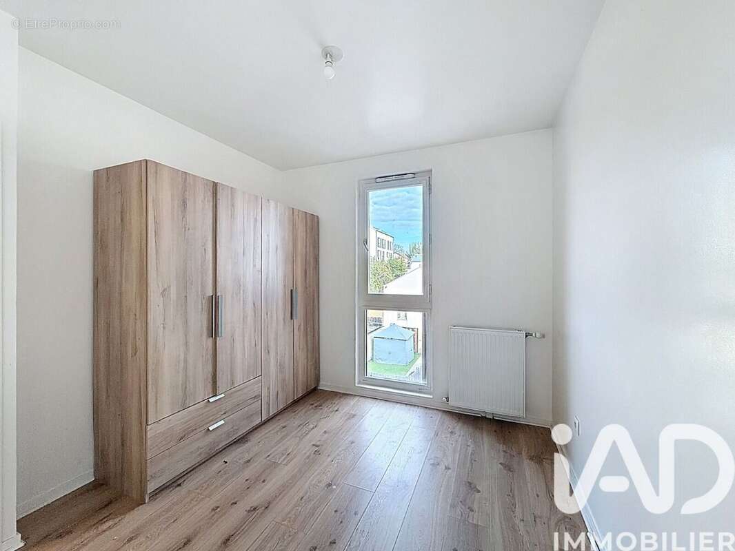 Photo 4 - Appartement à PIERREFITTE-SUR-SEINE