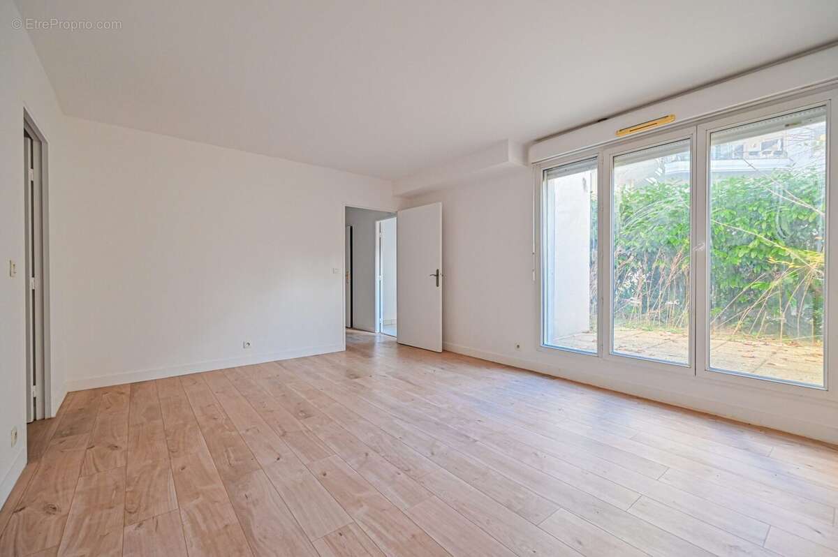 Appartement à NOGENT-SUR-MARNE