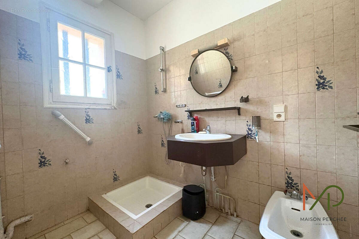 Villa  6 pièces 169 m2 à Figanières - photo 8