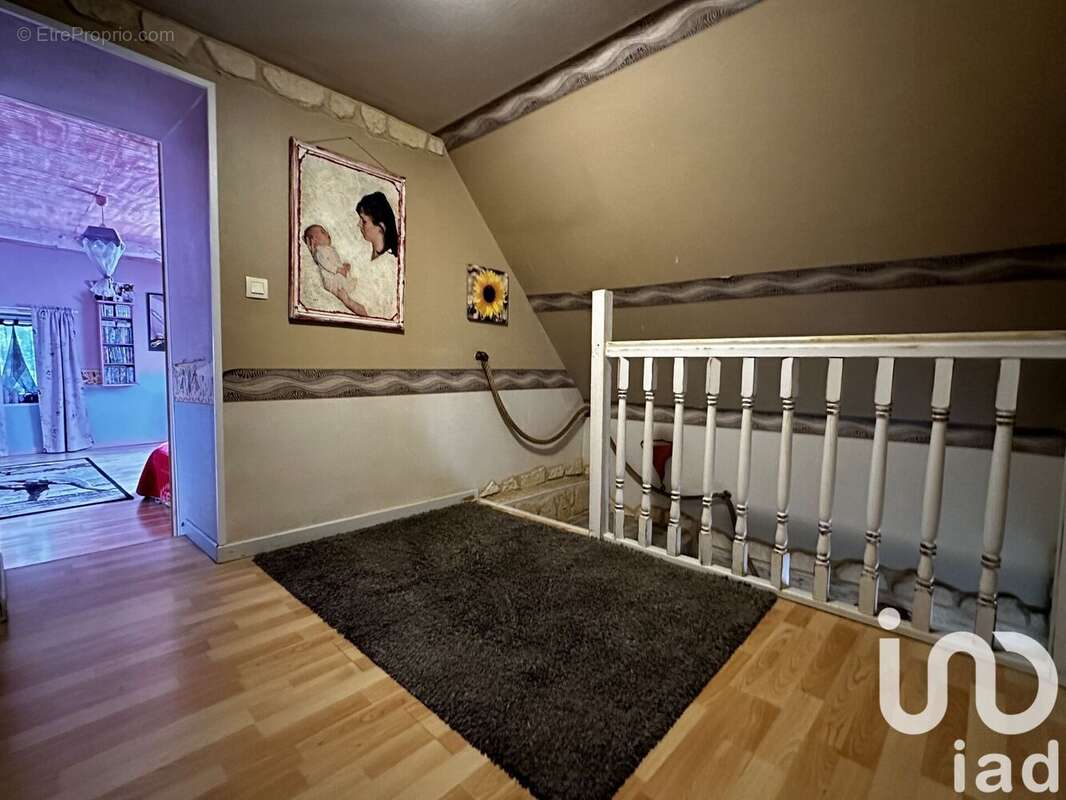 Maison 140 m² à Mouliherne  - photo 6