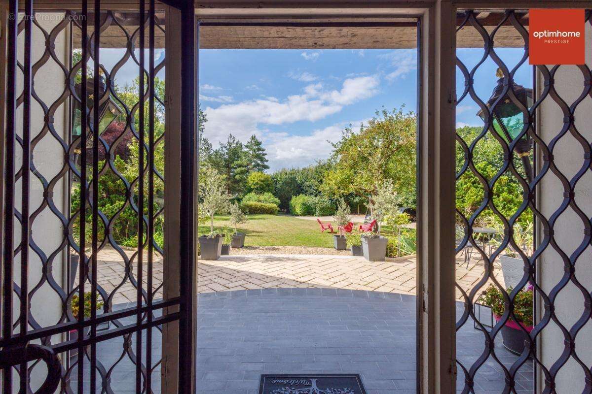 À Pont-Audemer centre – Maison bourgeoise avec parc paysager de plus de 2 hectares - photo 18