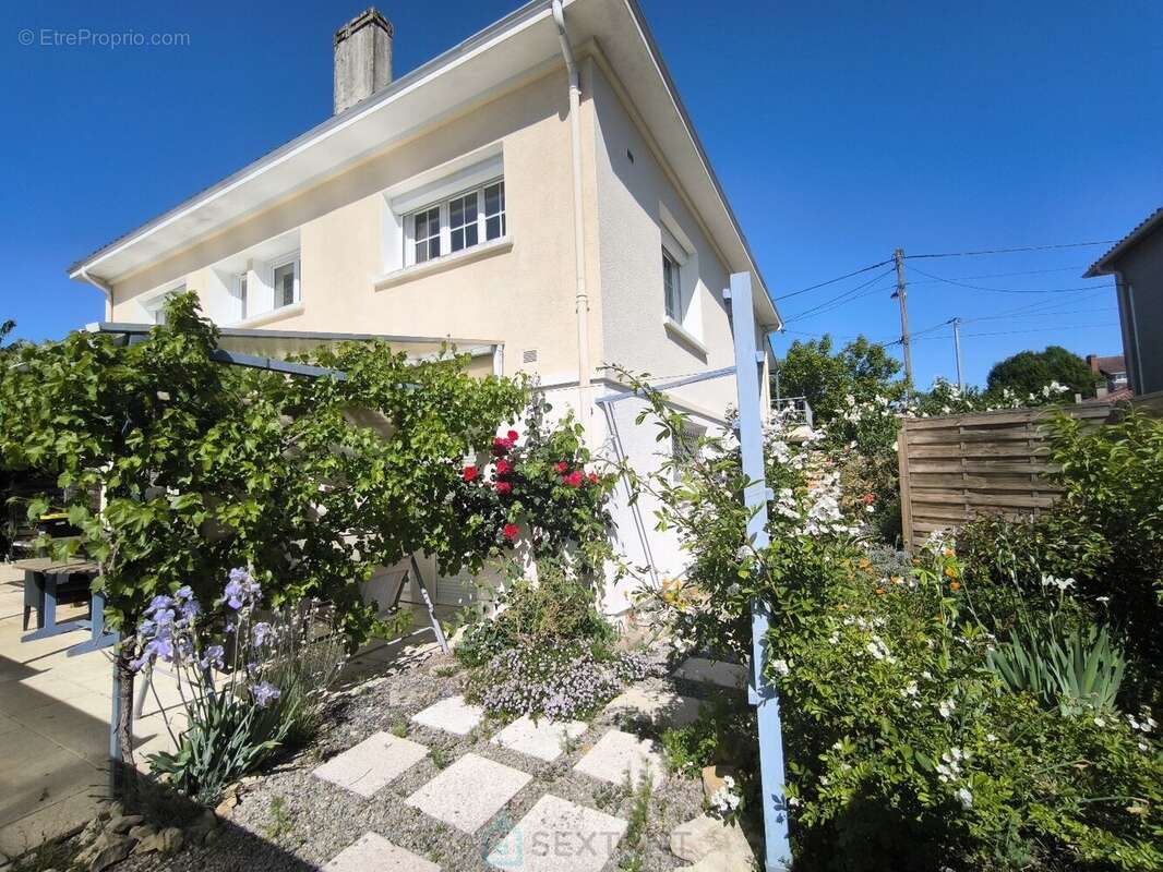Bergerac: maison avec piscine couverte - photo 16