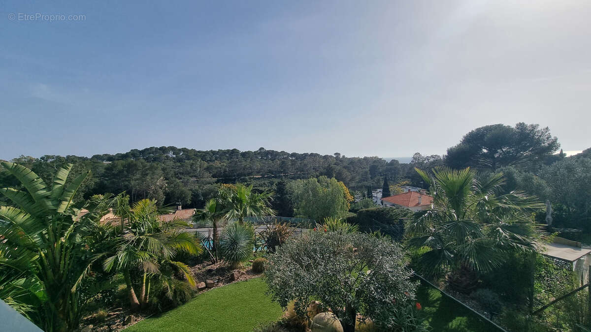 Appartement à SAINT-RAPHAEL