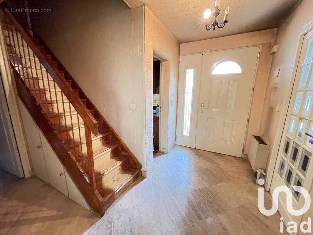 Photo 8 - Maison à THIAIS