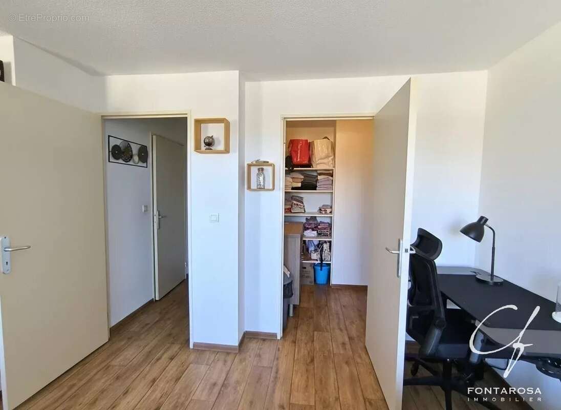 Appartement à FREJUS