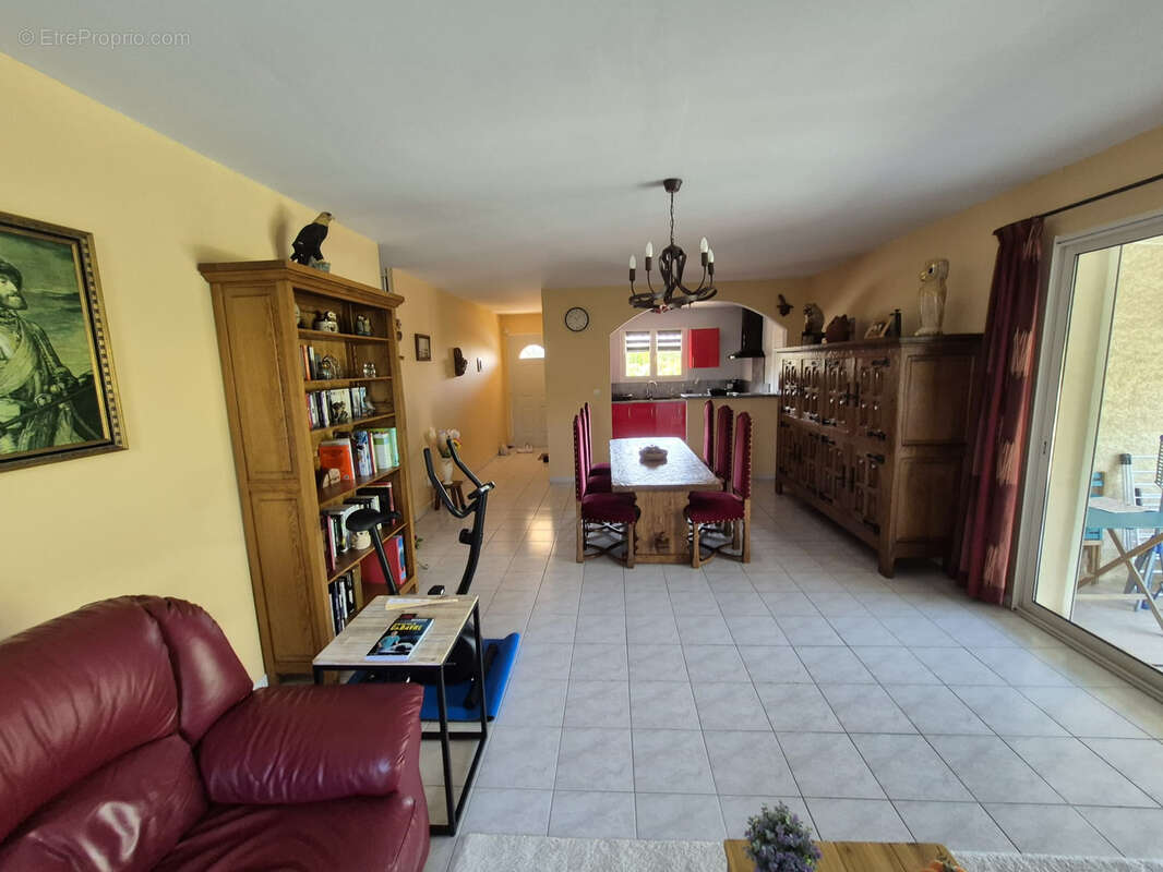 Maison PP - 3 chambres, jardin, garage - photo 8