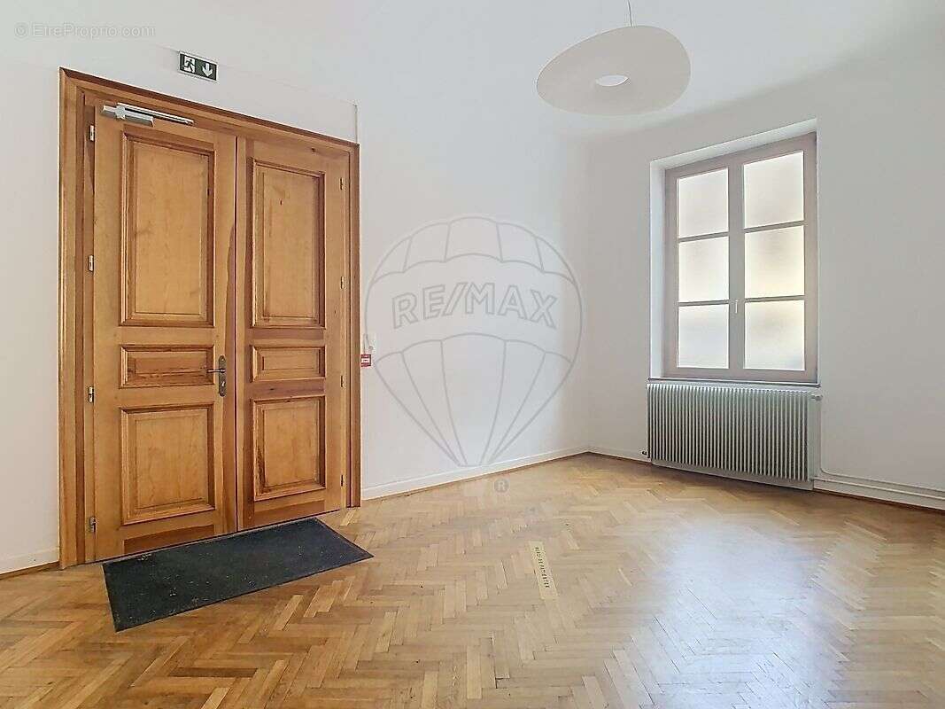 Immeuble 6 chambre(s) à vendre - photo 2
