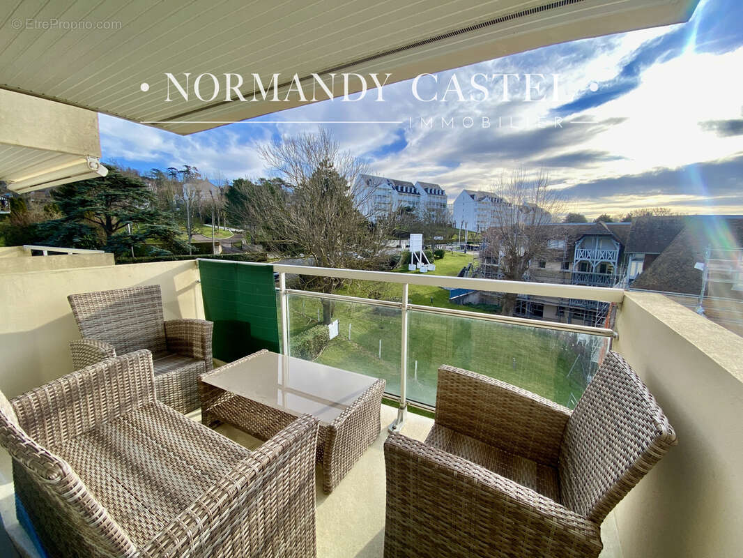 Appartement à TROUVILLE-SUR-MER