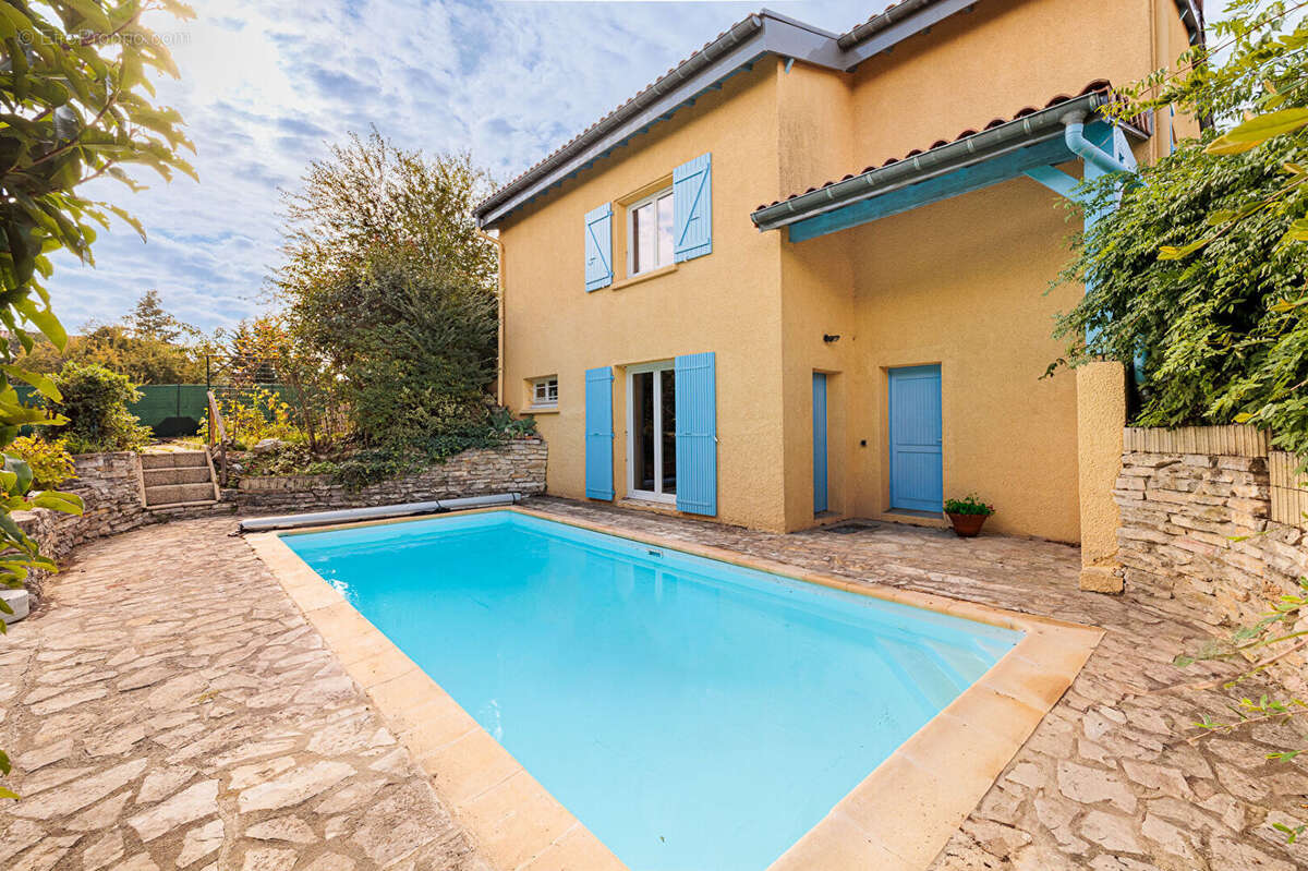 Maison à SAINT-ORENS-DE-GAMEVILLE