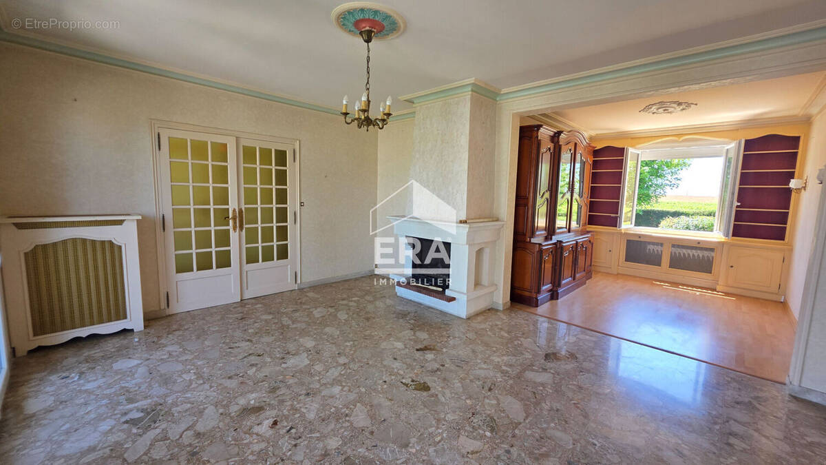 Maison à ROCHECORBON