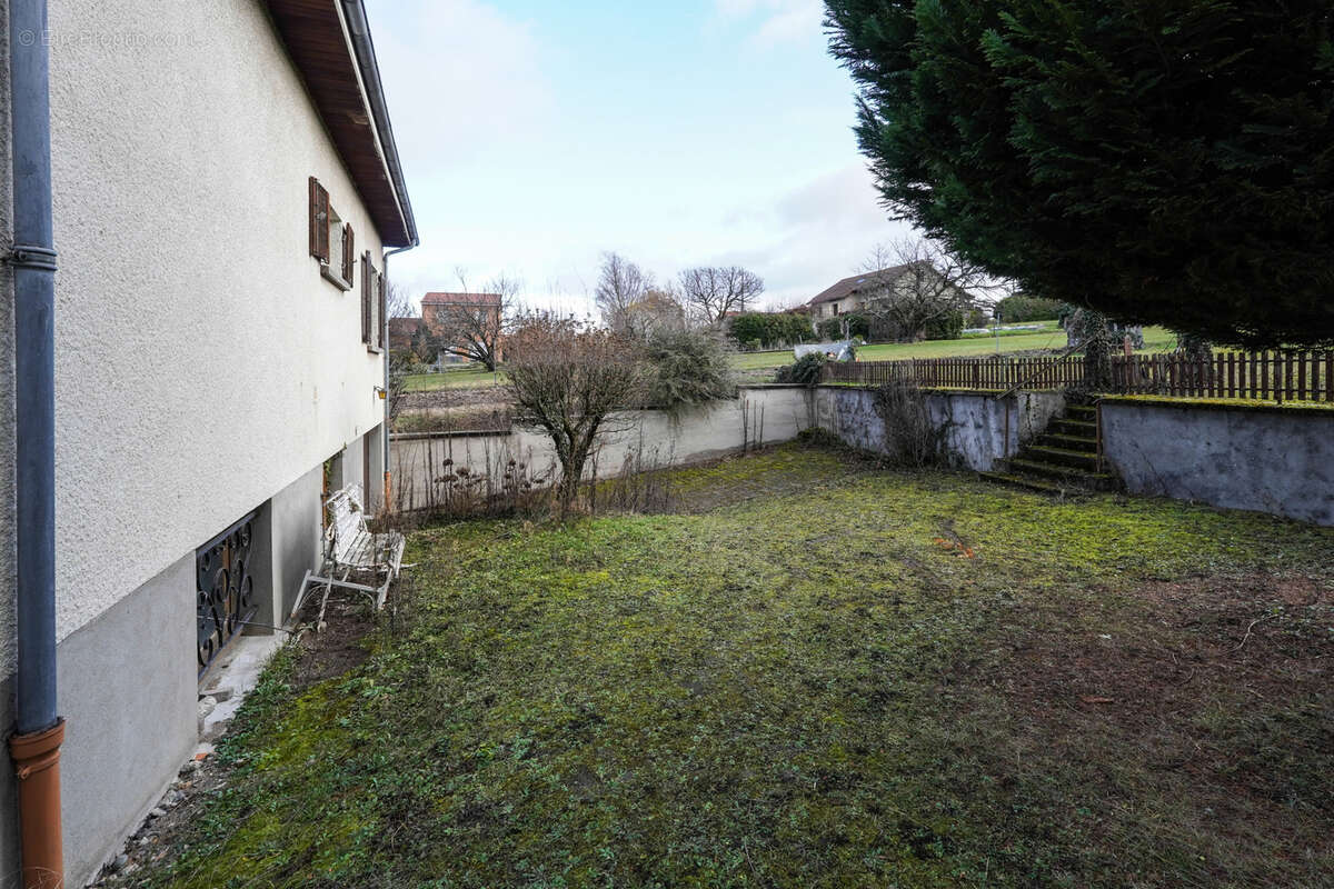 Maison à PONT-DU-CHATEAU