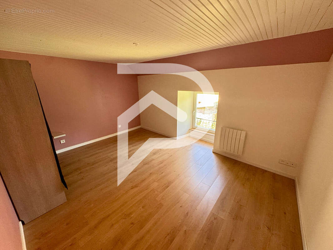 Maison rénovée située à Vesvres-sous-Chalancey 135 m² - photo 8