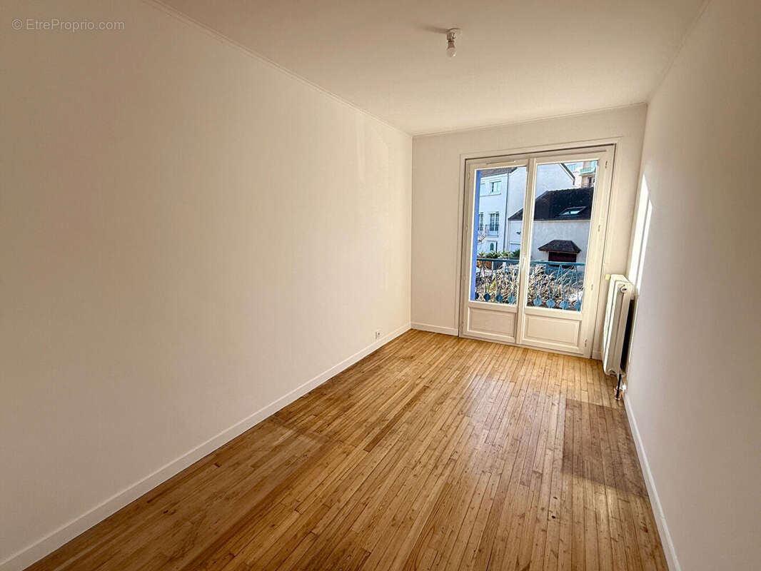 Maison à VILLEPREUX