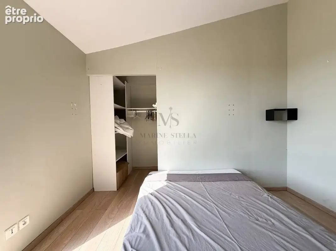 Ensemble Immobilier Rare  Trois Maisons, Piscine, Terrains Agricoles et Équipements pour Activité Animalière - photo 23