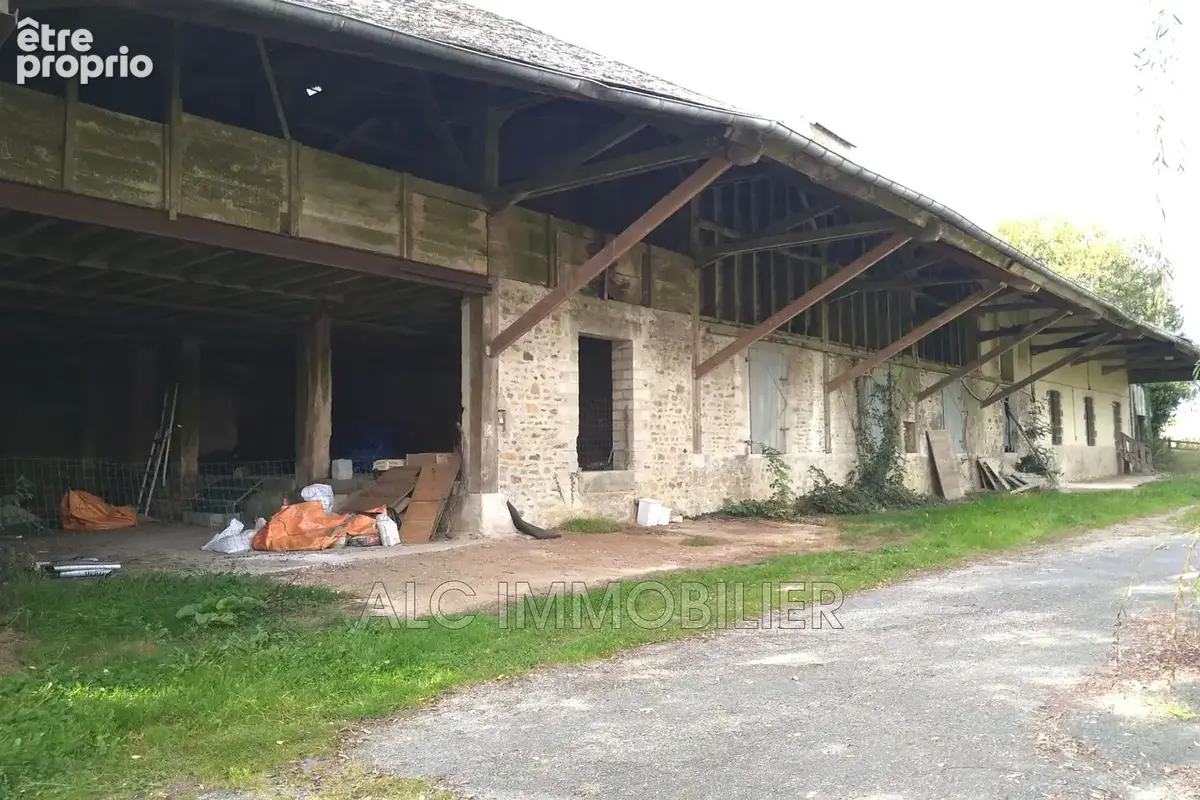 Terrain 3 127 m² à vendre à Gesvres (53370) - photo 2