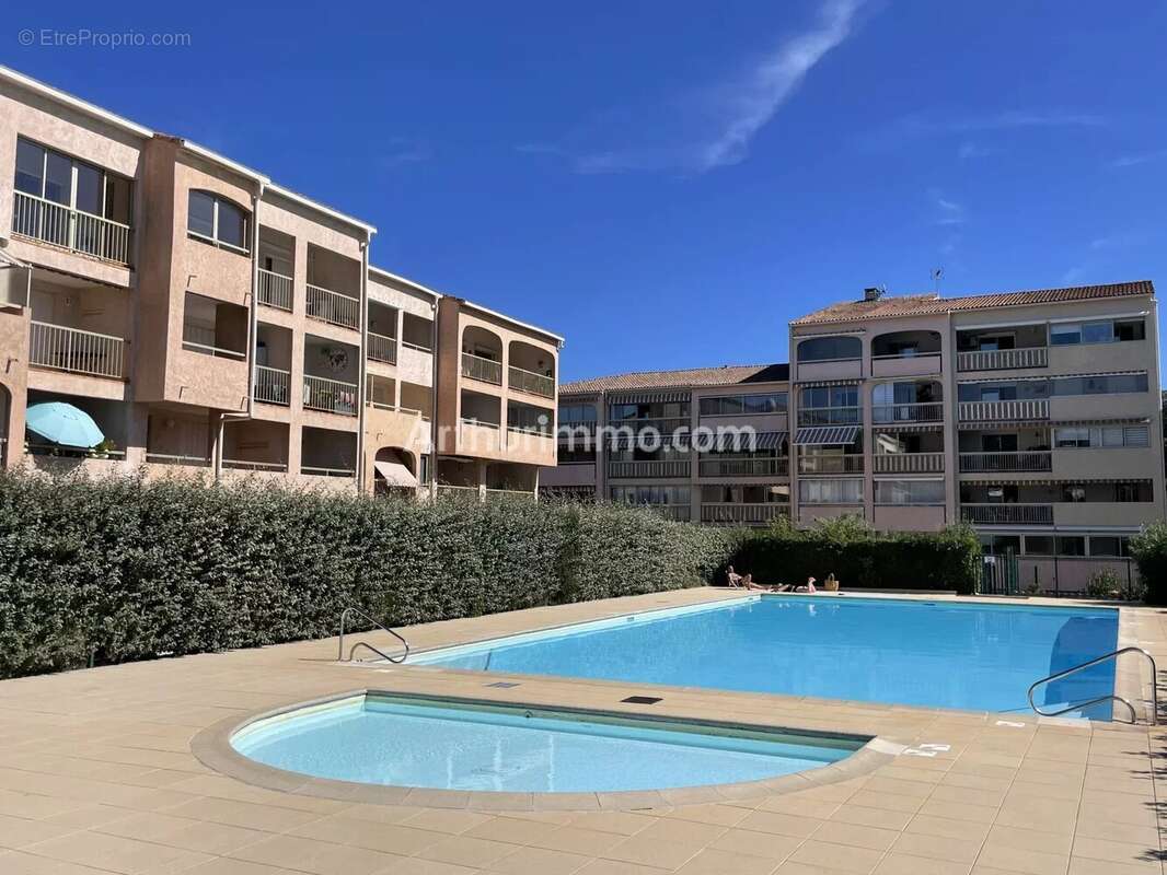Sainte-maxime - résidence avec piscine : - photo 14