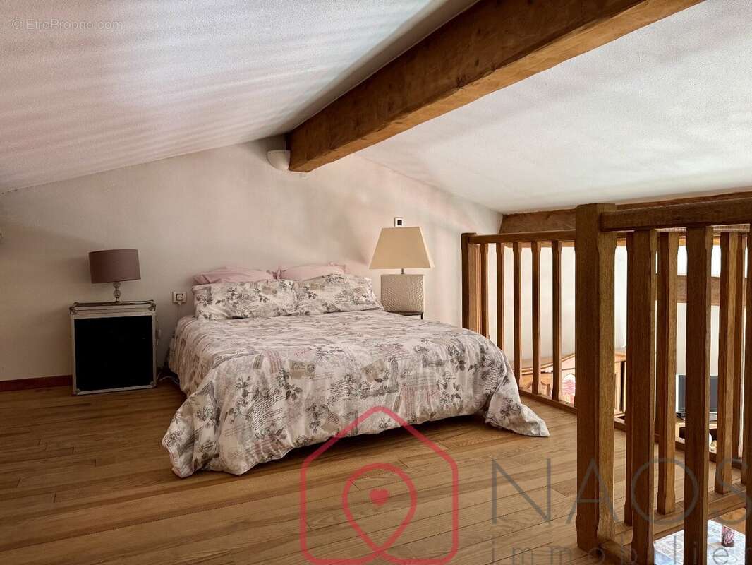 Maison à PUGET-SUR-ARGENS