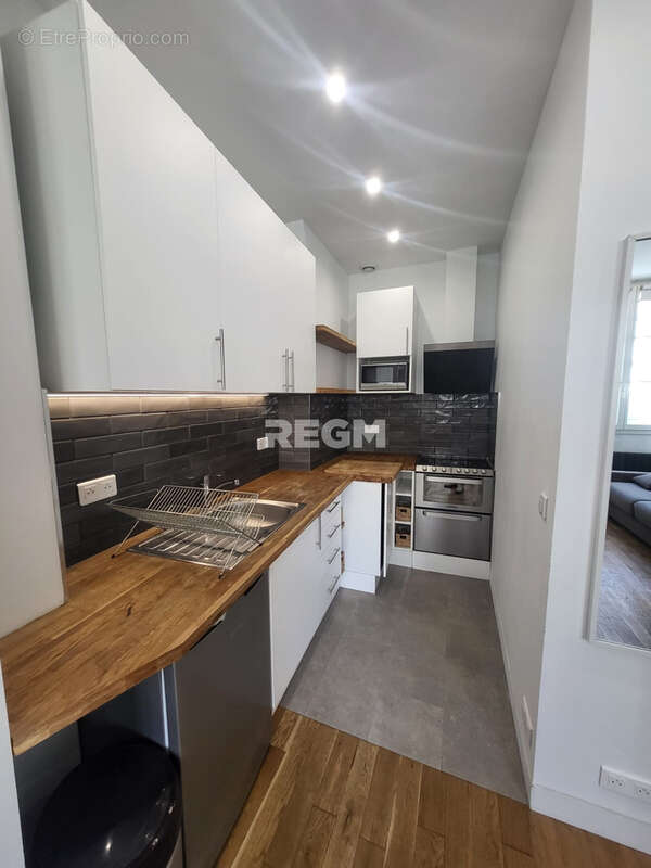 Appartement à PARIS-3E