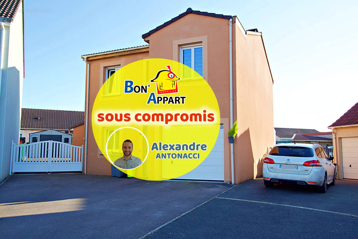 Maison à SAINTE-MARIE-AUX-CHENES
