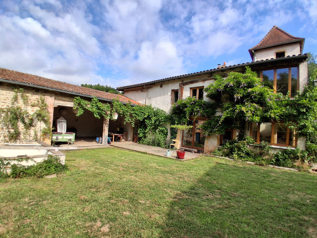 Maison à FLEURY-LA-MONTAGNE
