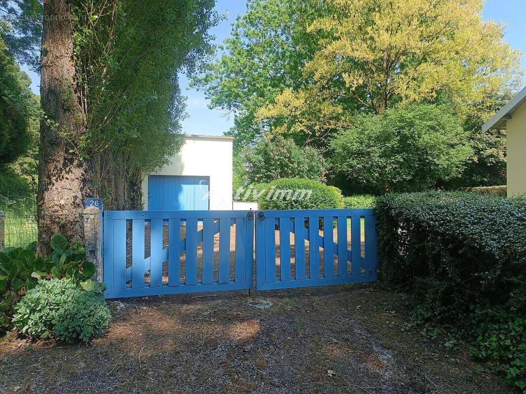 4217 37 - Maison à LINZEUX