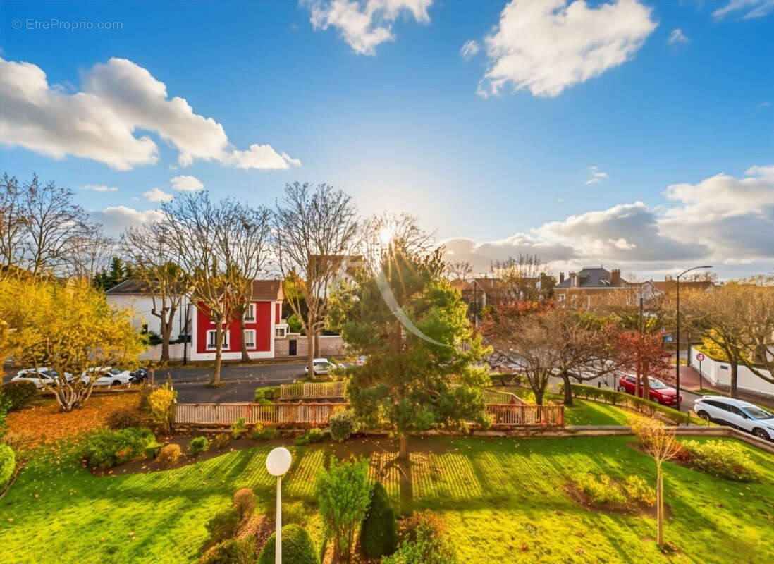 Appartement à SAINT-MAUR-DES-FOSSES