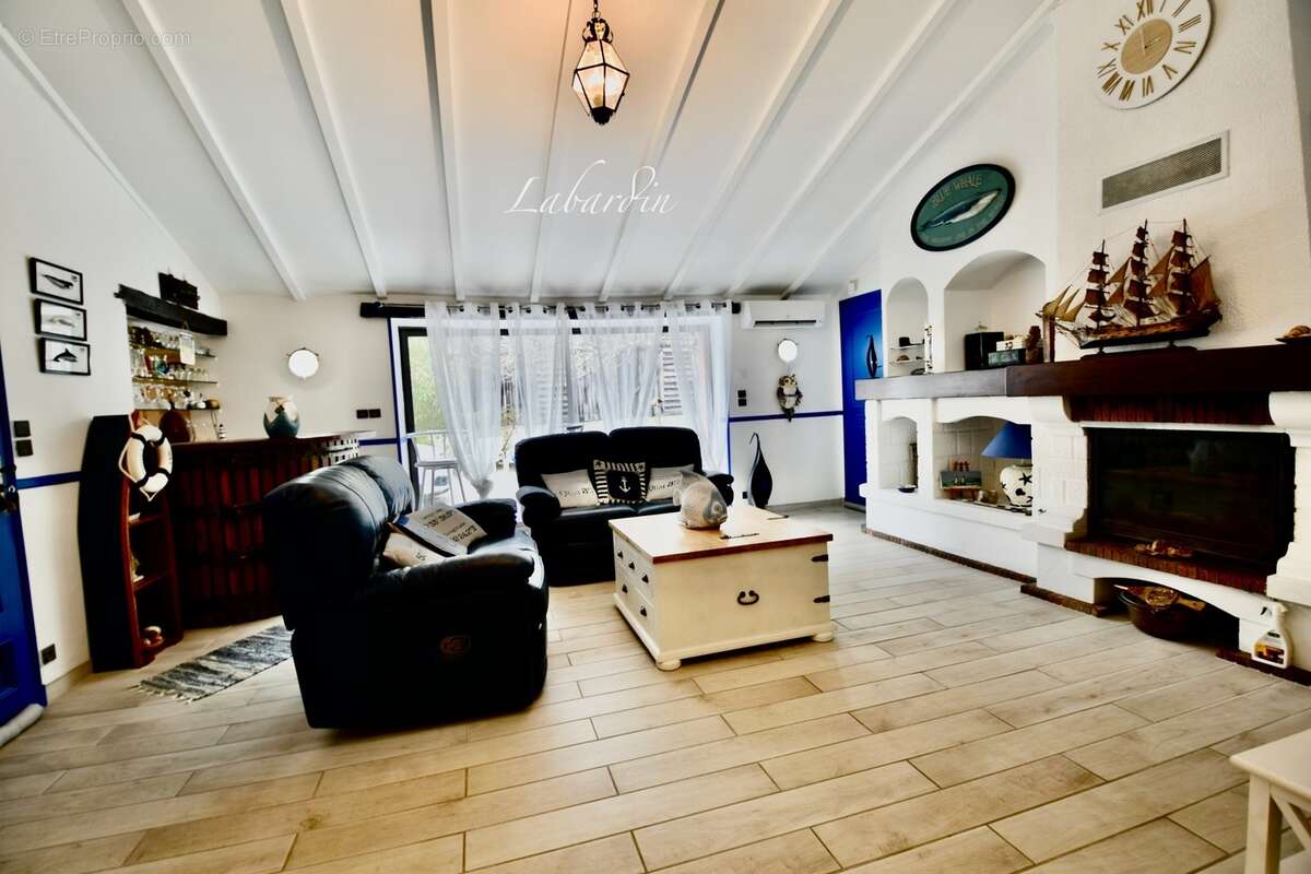 Maison en pierre de 155m2 - 4 chambres - à BIRAC SUR TREC (47) - photo 29