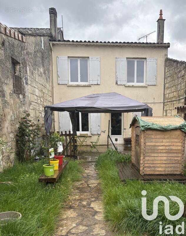 Photo 1 - Maison à CASTILLON-LA-BATAILLE