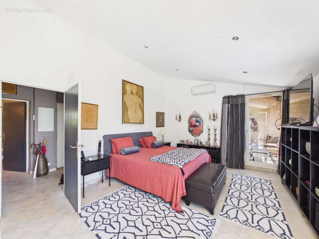 Maison à ANTIBES