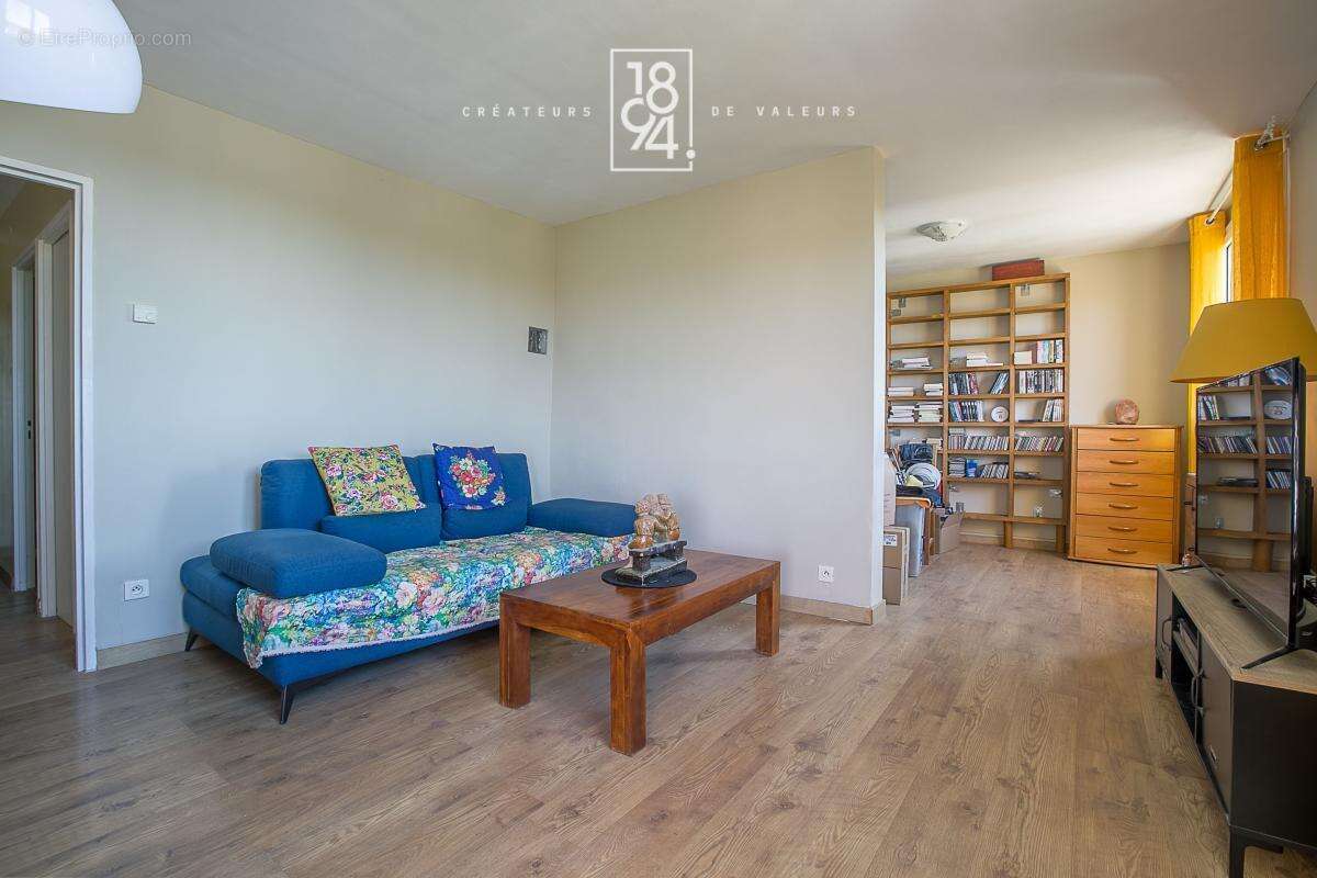 Appartement à LES PENNES-MIRABEAU