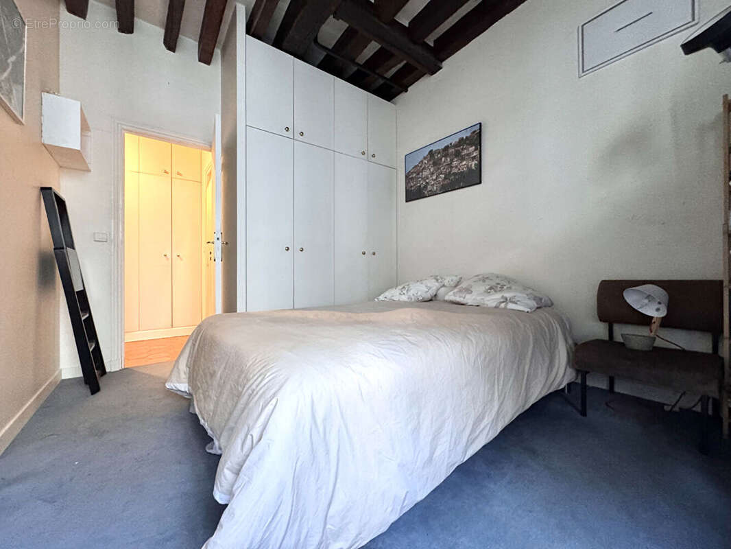Appartement à PARIS-6E