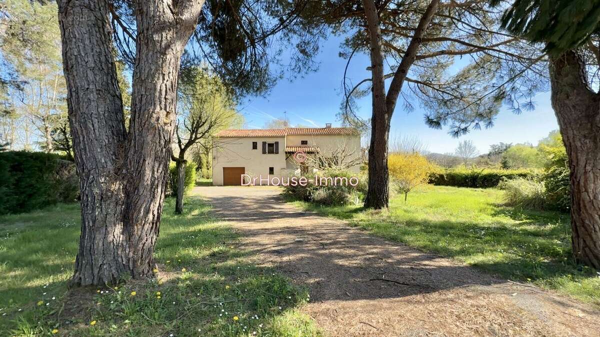Maison 127 m² à Caillac  - photo 40