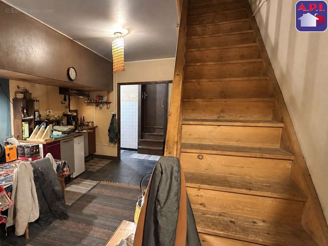 Maison 100 m² à Artigat  - photo 8