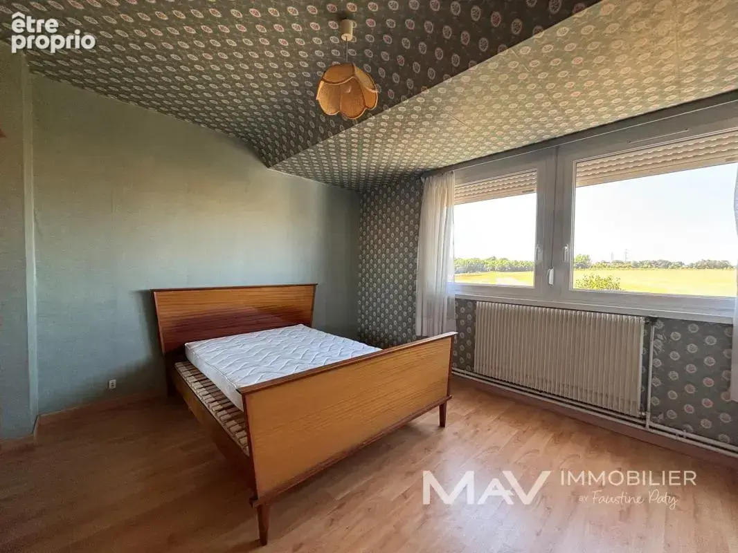 Saint-martin-lez-tatinghem - maison 3 chambres avec garage et jardin - photo 9