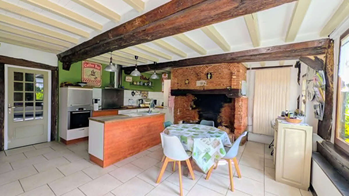 Maison à BOLLEVILLE